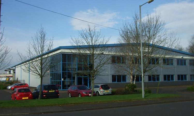 LOGICOR LETS 30,072 SQ FT RENFREW WAREHOUSE