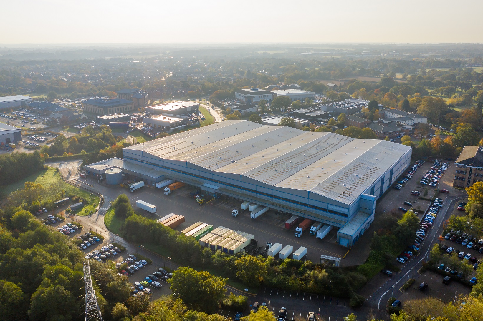 Logicor lets Solihull 262 warehouse to Farmfoods