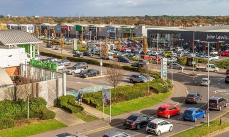 Redevco Acquires £518 Million UK Retail Park Portfolio from Oxford Properties