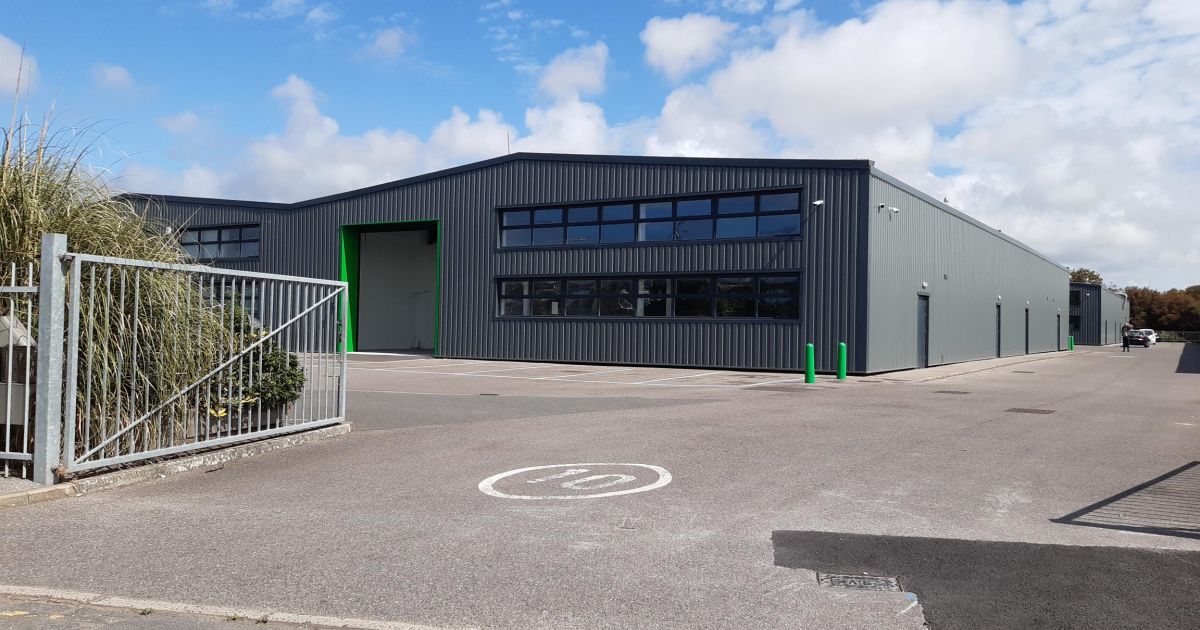 Newly refurbished Newhaven warehouse brought to the market