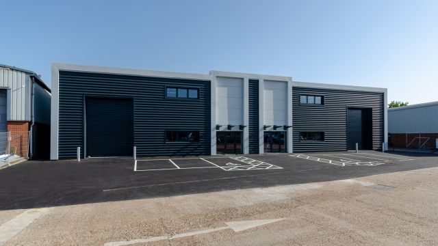 Strong occupier demand continues in the South East Industrial Market