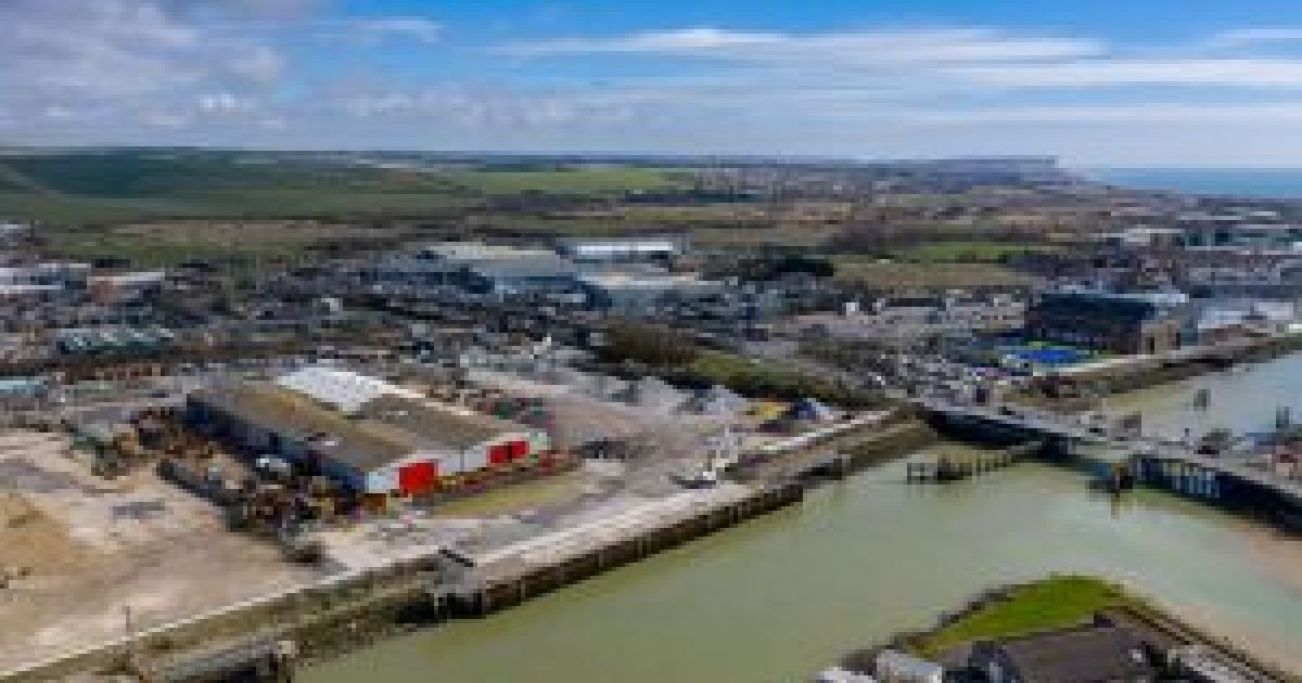 GLENSTONE ACQUIRES SOUTH COAST INDUSTRIAL OPEN STORAGE FACILITY