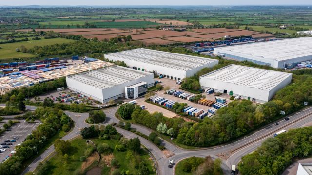 450,000 sq ft DIRFT facility prepared for the logistics market