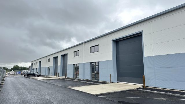 J2 Aerospace flies into Swallow Enterprise Park, Hailsham