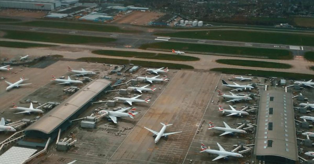 Government backs Heathrow expansion to drive economic growth