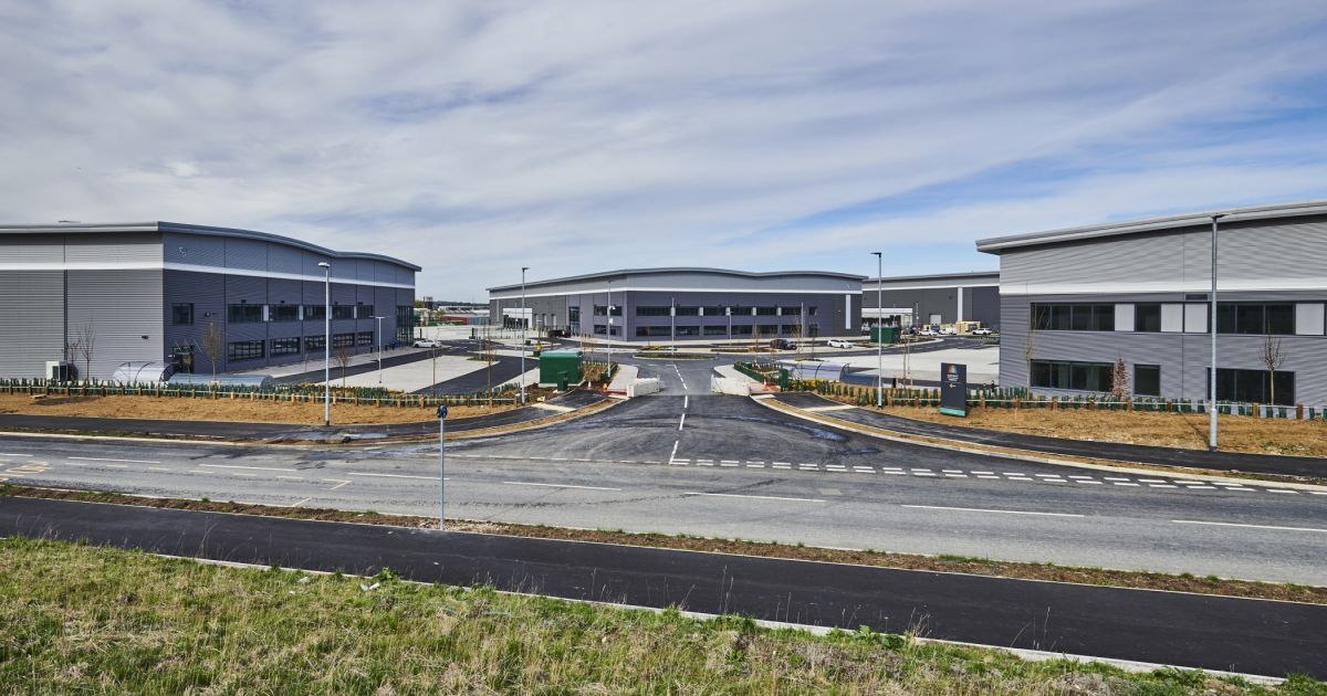 Firethorn Trust secures three new lettings for Leighton Buzzard logistics scheme