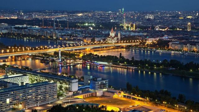 CAERUS in €67.5 million redevelopment refinance of a historic city palace in Vienna