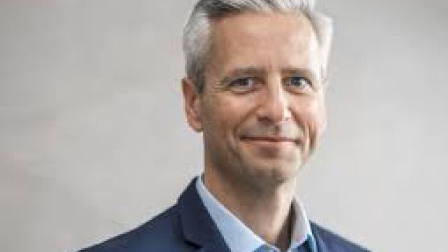 JLL appoints EMEA chief Guy Grainger as Global Head of Sustainability Services & ESG