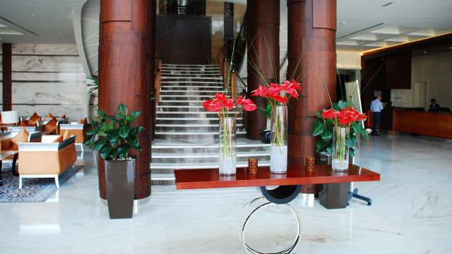 LONDON HOTEL TRANSACTIONS HIT £1.15BN IN Q1