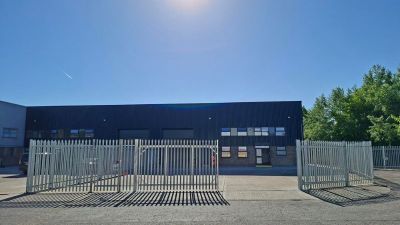 Two occupiers let units at Aylesford trading estate
