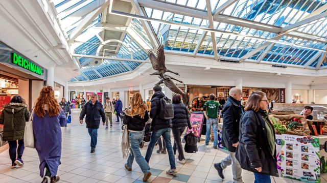 CUBE RE welcomes new occupiers to Swan Walk, Horsham