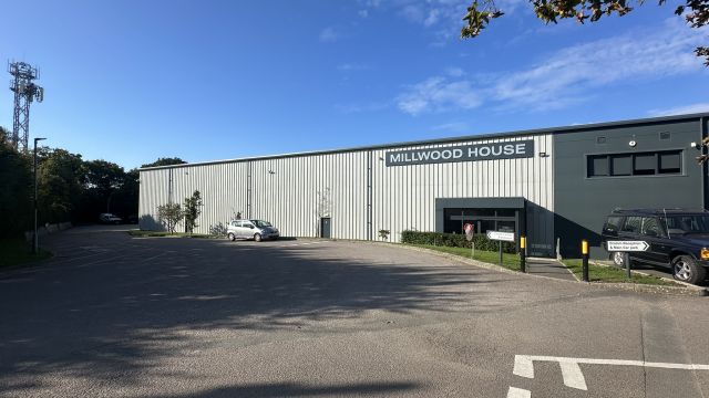 New, high-spec warehouse available to let in St Leonards-on-Sea