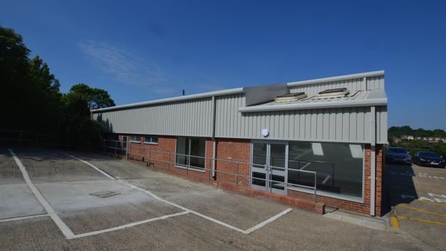 SHW ties up twin letting at Twin Bridges 